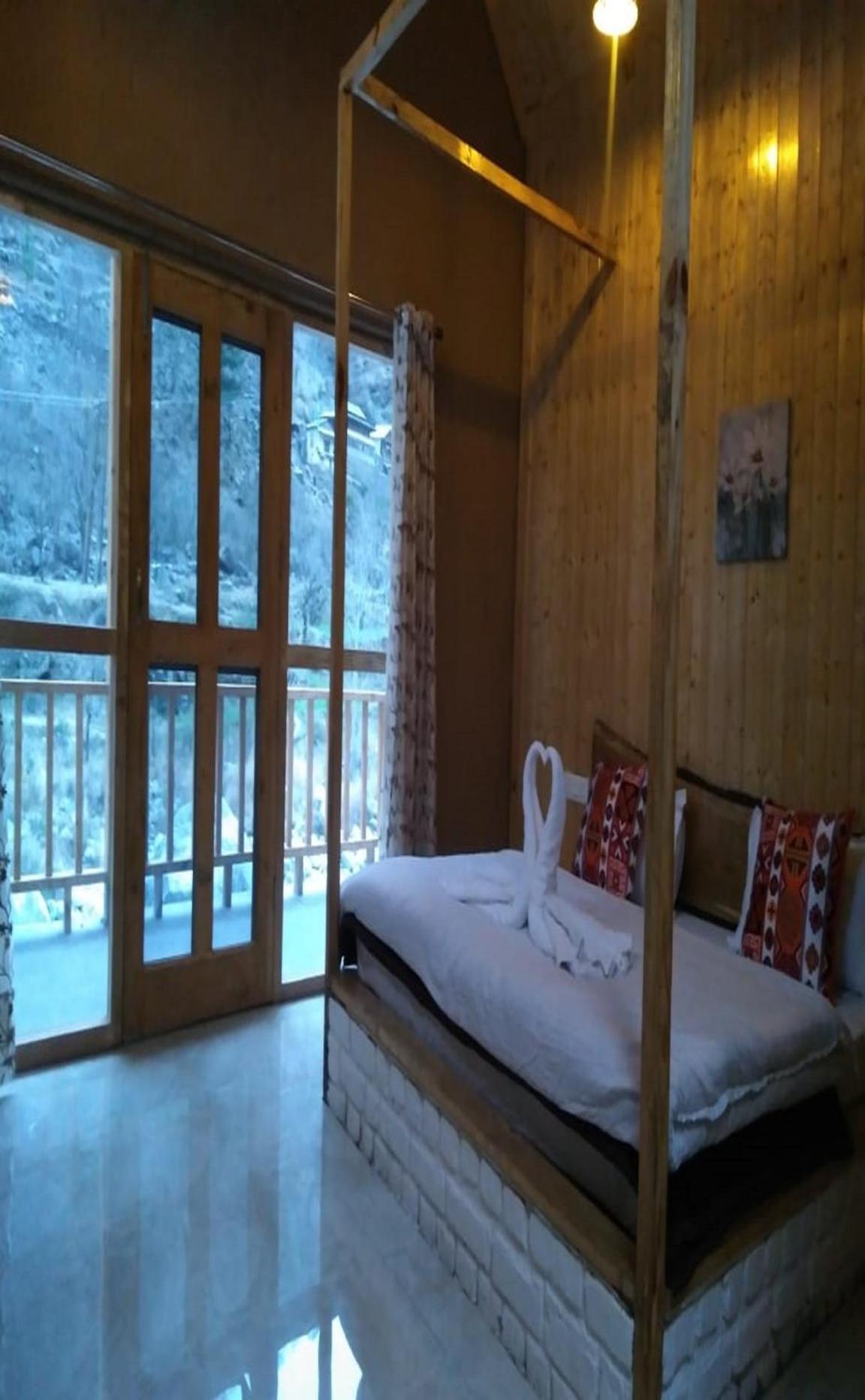 Offbeat Abodes - Tirthan Valley Banjar Ngoại thất bức ảnh
